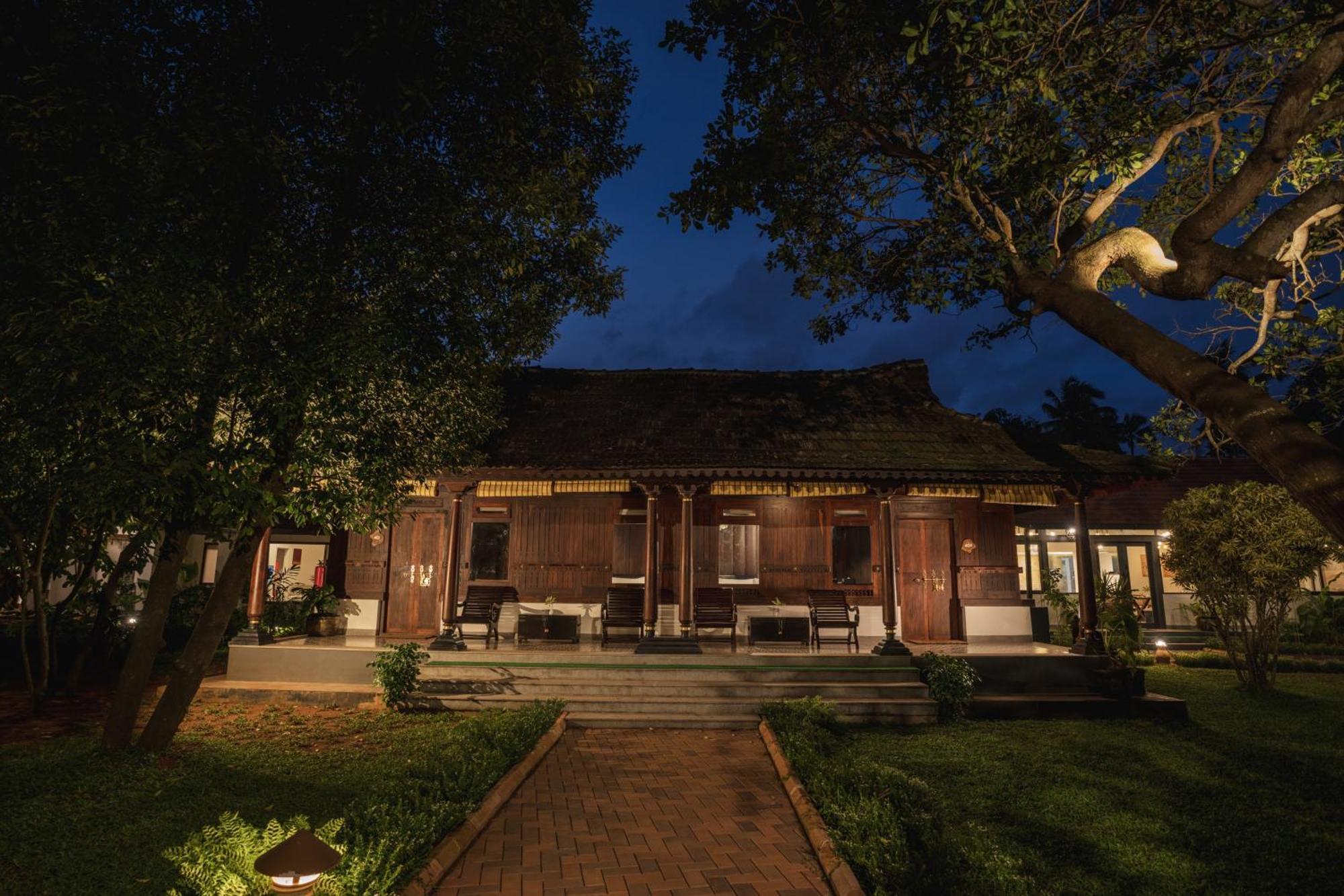 Vedic Village Retreat Kodungallur Kochi Exterior foto
